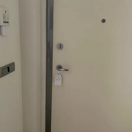 Casavale Elegante Residenza 108 Mq Max 7 Persone Piacenza