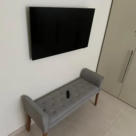 Casavale Elegante Residenza 108 Mq Max 7 Persone Apartament *