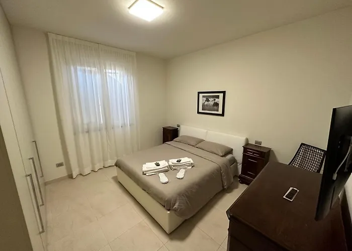 Casavale Elegante Residenza 108 Mq Max 7 Persone Daire