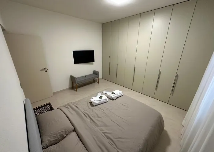 Casavale Elegante Residenza 108 Mq Max 7 Persone