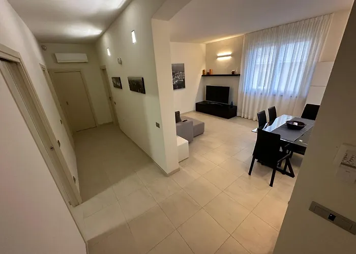 Casavale Elegante Residenza 108 Mq Max 7 Persone Apartment