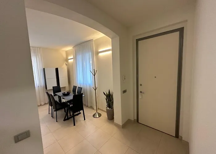 Casavale Elegante Residenza 108 Mq Max 7 Persone