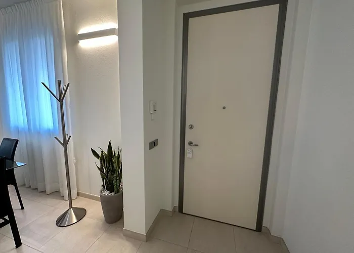 Casavale Elegante Residenza 108 Mq Max 7 Persone Piacenza