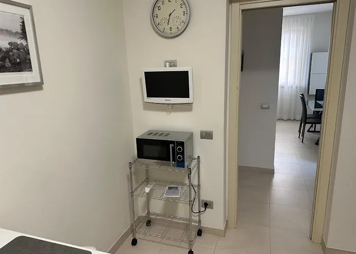 Casavale Elegante Residenza 108 Mq Max 7 Persone Apartment *