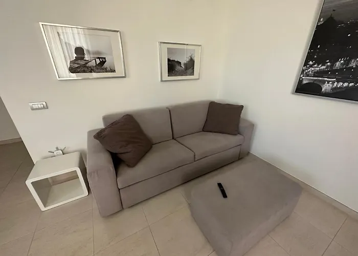 Casavale Elegante Residenza 108 Mq Max 7 Persone Apartment *