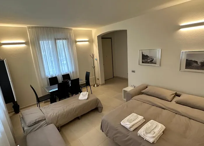 Casavale Elegante Residenza 108 Mq Max 7 Persone * Piacenza