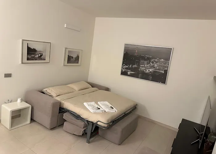 Daire Casavale Elegante Residenza 108 Mq Max 7 Persone