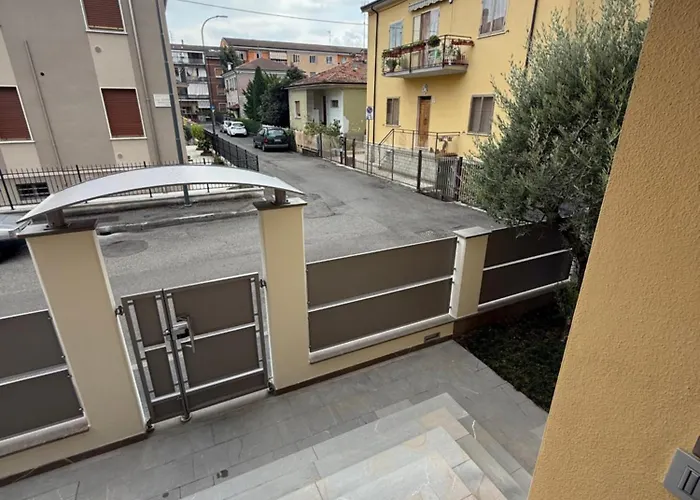 Casavale Elegante Residenza 108 Mq Max 7 Persone * Piacenza