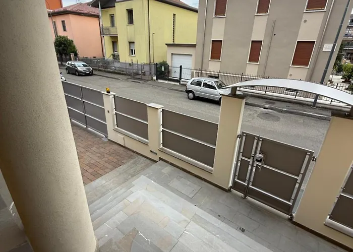 Casavale Elegante Residenza 108 Mq Max 7 Persone Apartment *